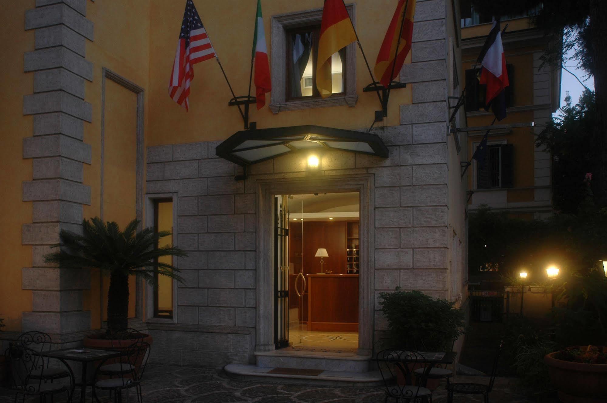 Hotel Relais Patrizi Rome Bagian luar foto